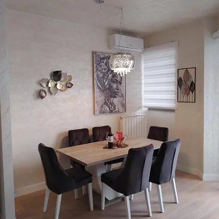 Gigi Apartment